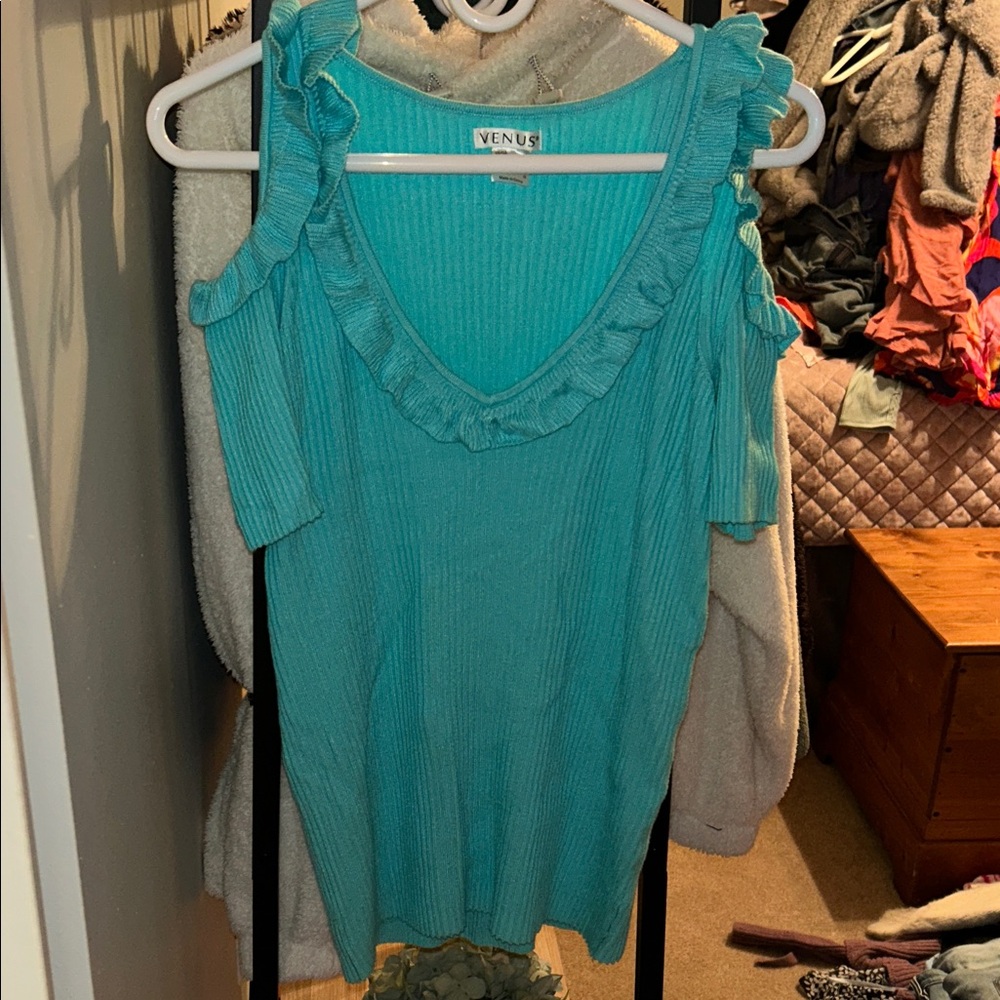 VENUS Teal Ruffle-Trim Cold Shoulder Ribbed Top